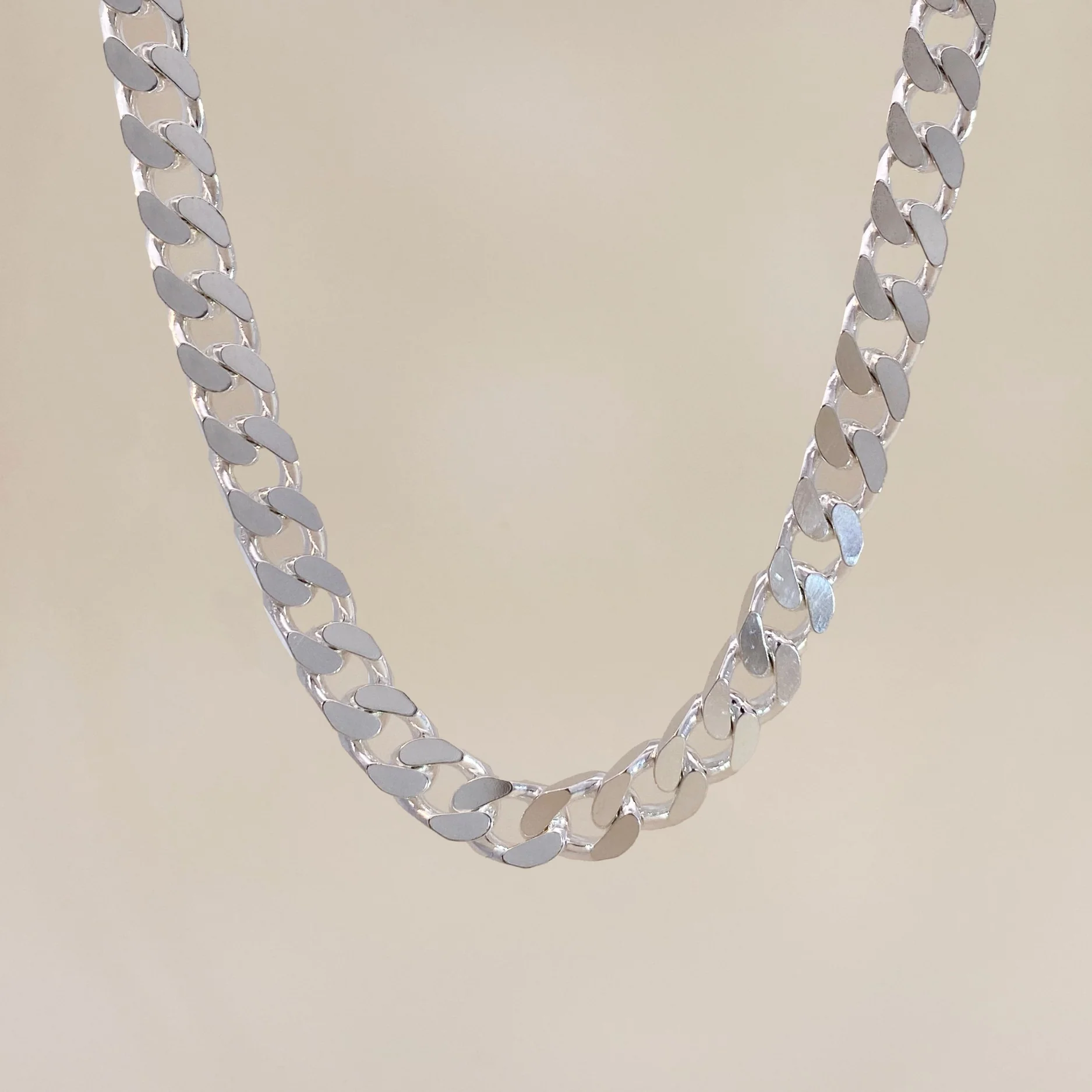 Chunky Gourmet Necklace Silver - Image 4