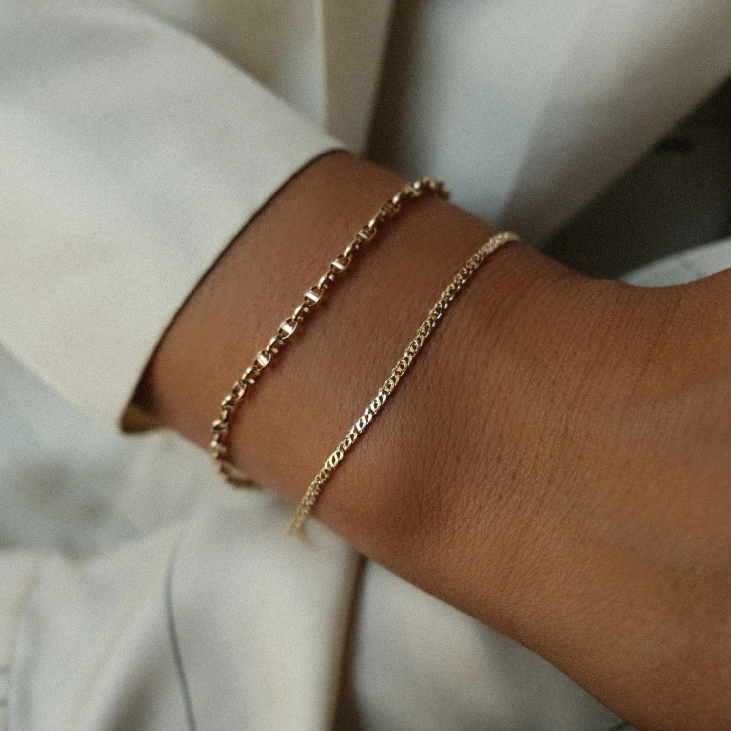 Unique Chain Bracelet - Image 2