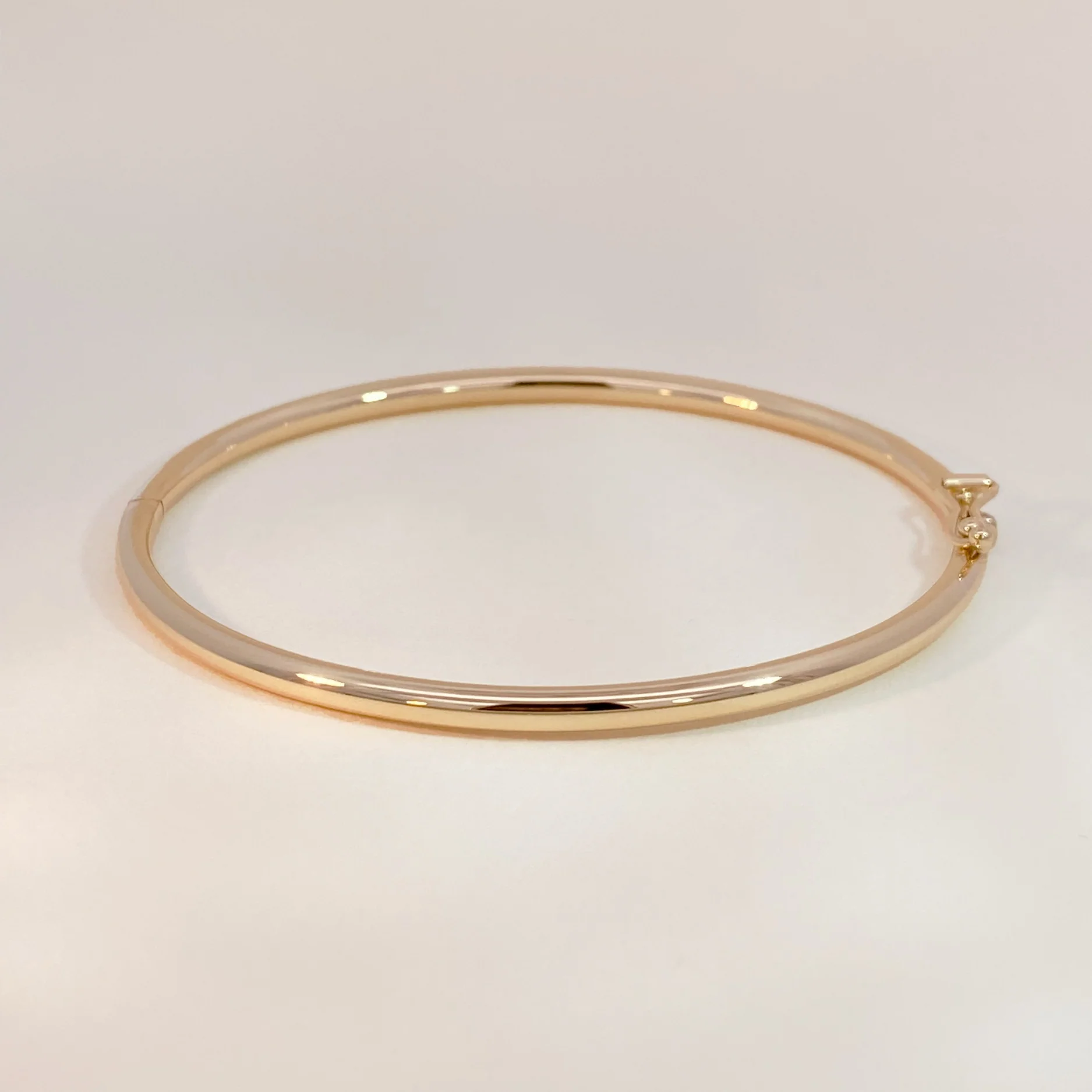 Oro Bangle Slim 9k